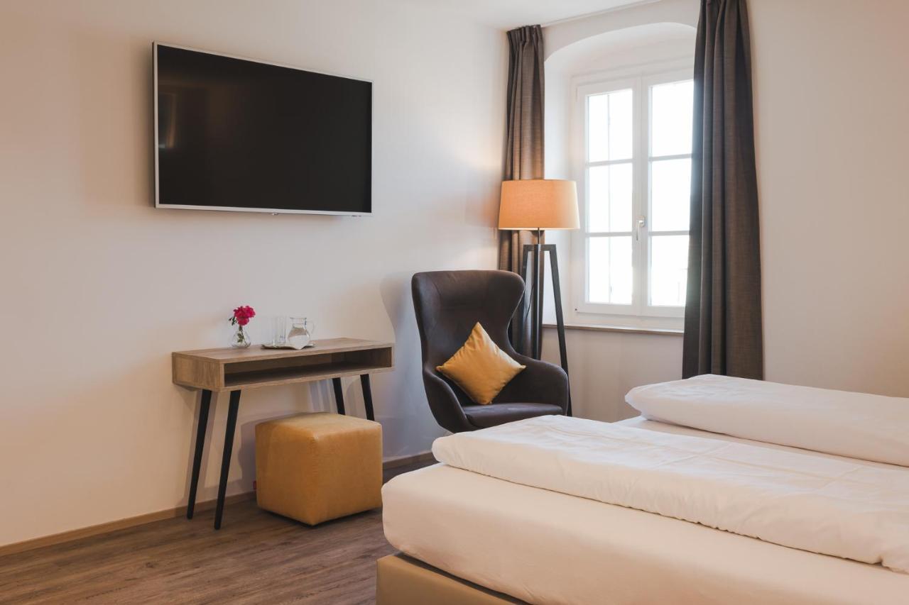 Hotel Mandelhof Аппиано-Сулла-Страда-дель-Вино Экстерьер фото